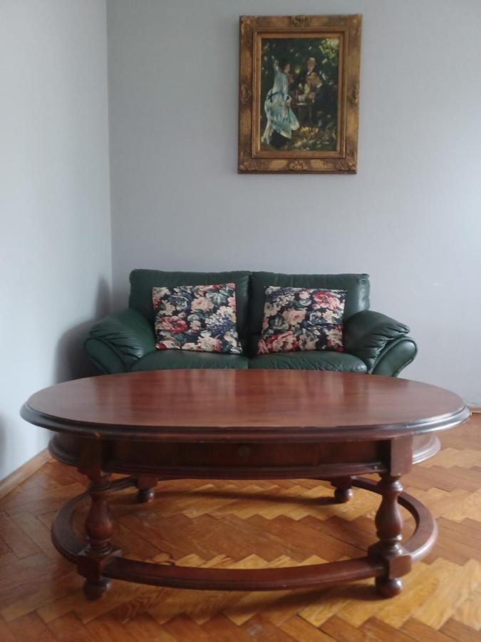 דירות לודז' Retro Apartament מראה חיצוני תמונה